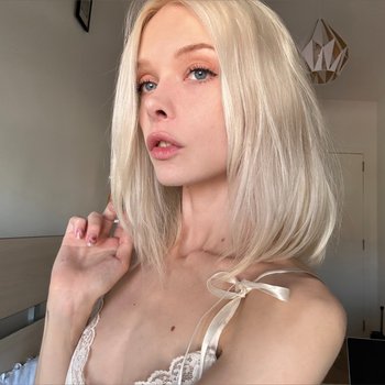 The Official OnlyFans account of Neon Demoni